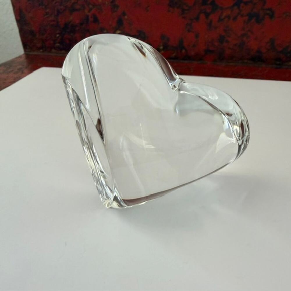 Vintage Christofle Amour Clear Crystal Heart Paperweight Signed 2006 Chicago